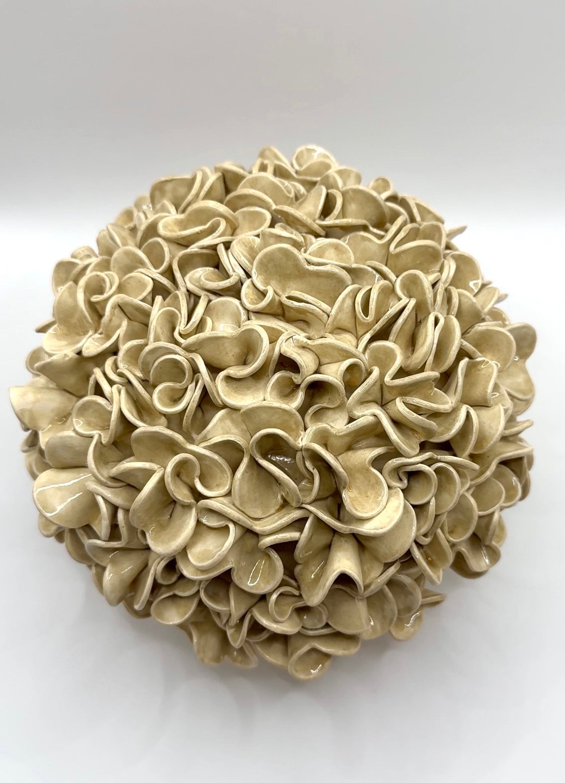 Original Ruffles - Oatmeal Round