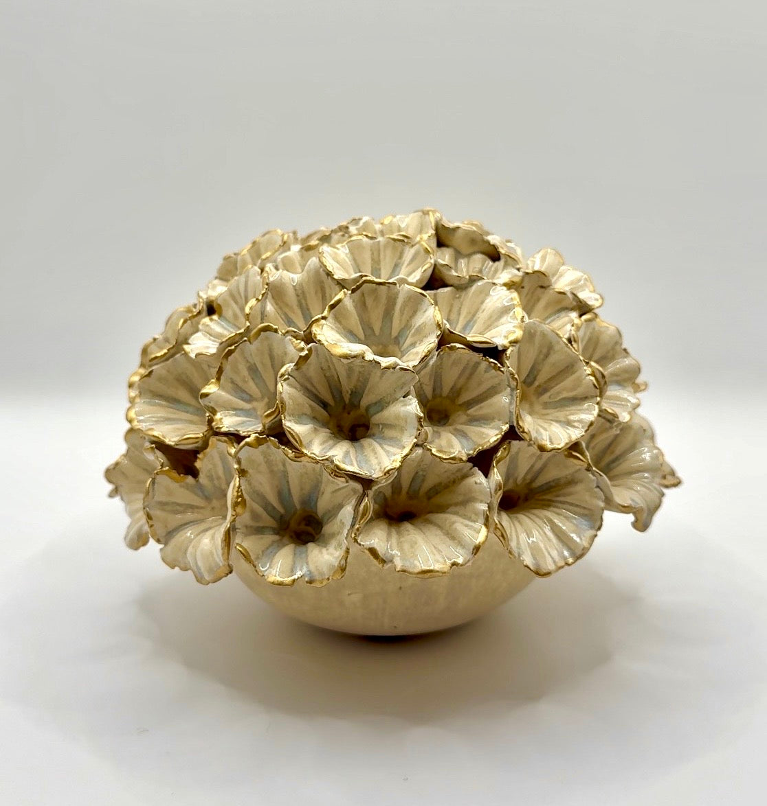 Petite Flowers - Natural with Gold Trim